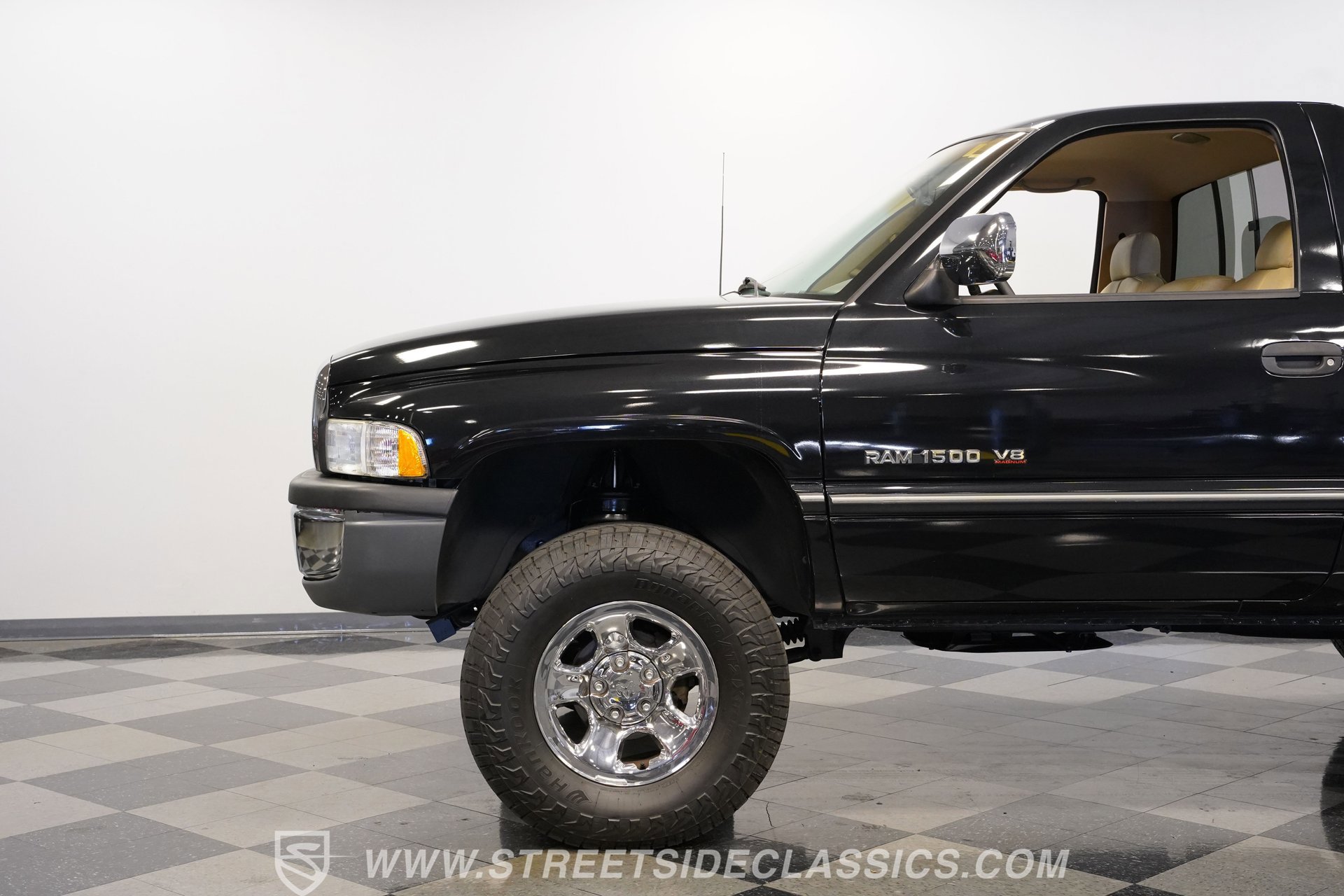 Used 1997 Dodge Ram 1500 Truck 4x4 Regular Cab image 23