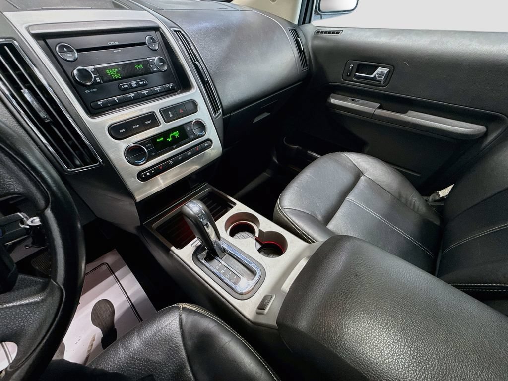 Used 2009 Ford Edge Limited FWD image 16