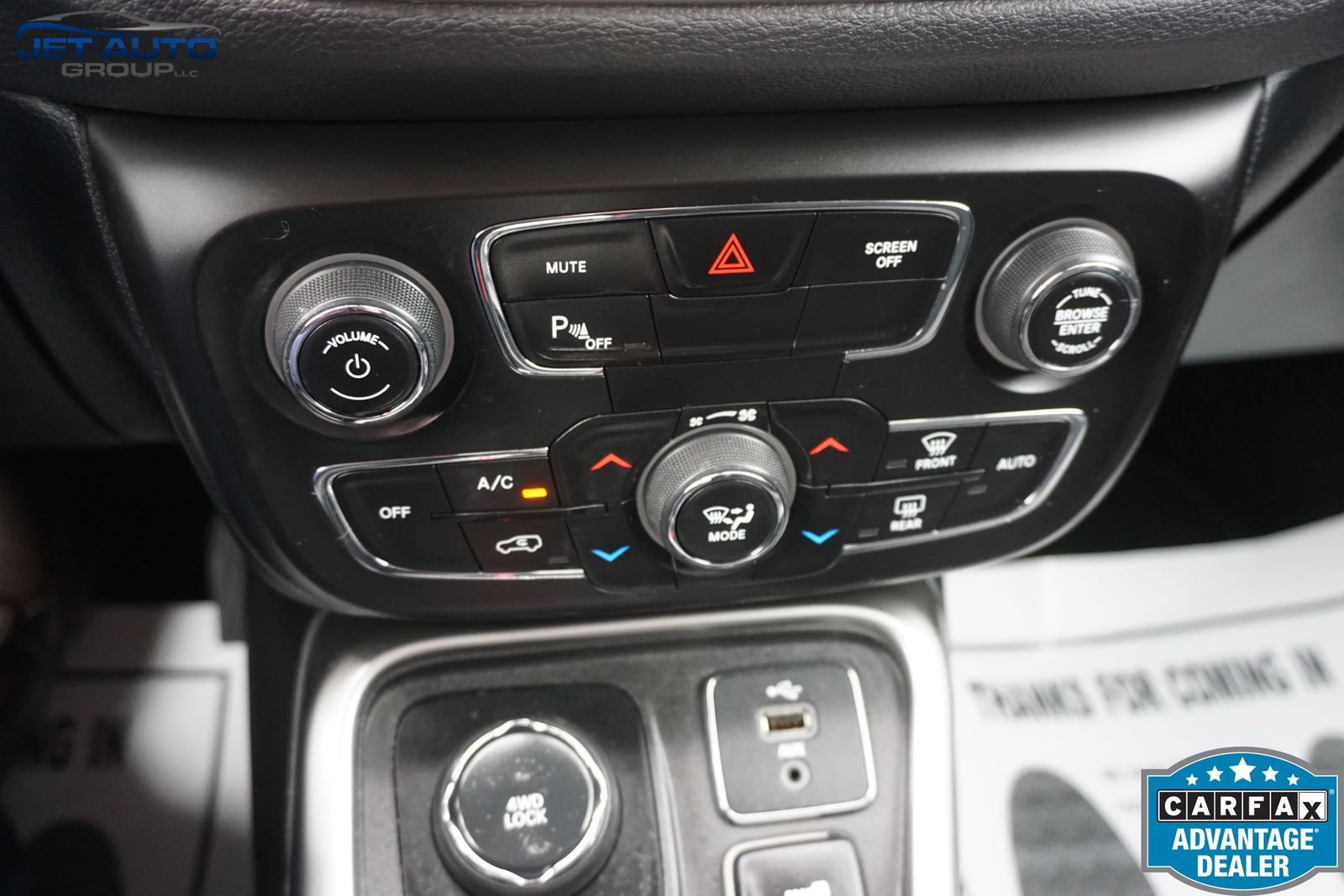 Used 2018 Jeep Compass Latitude w/ Popular Equipment Group AWD/4WD image 35