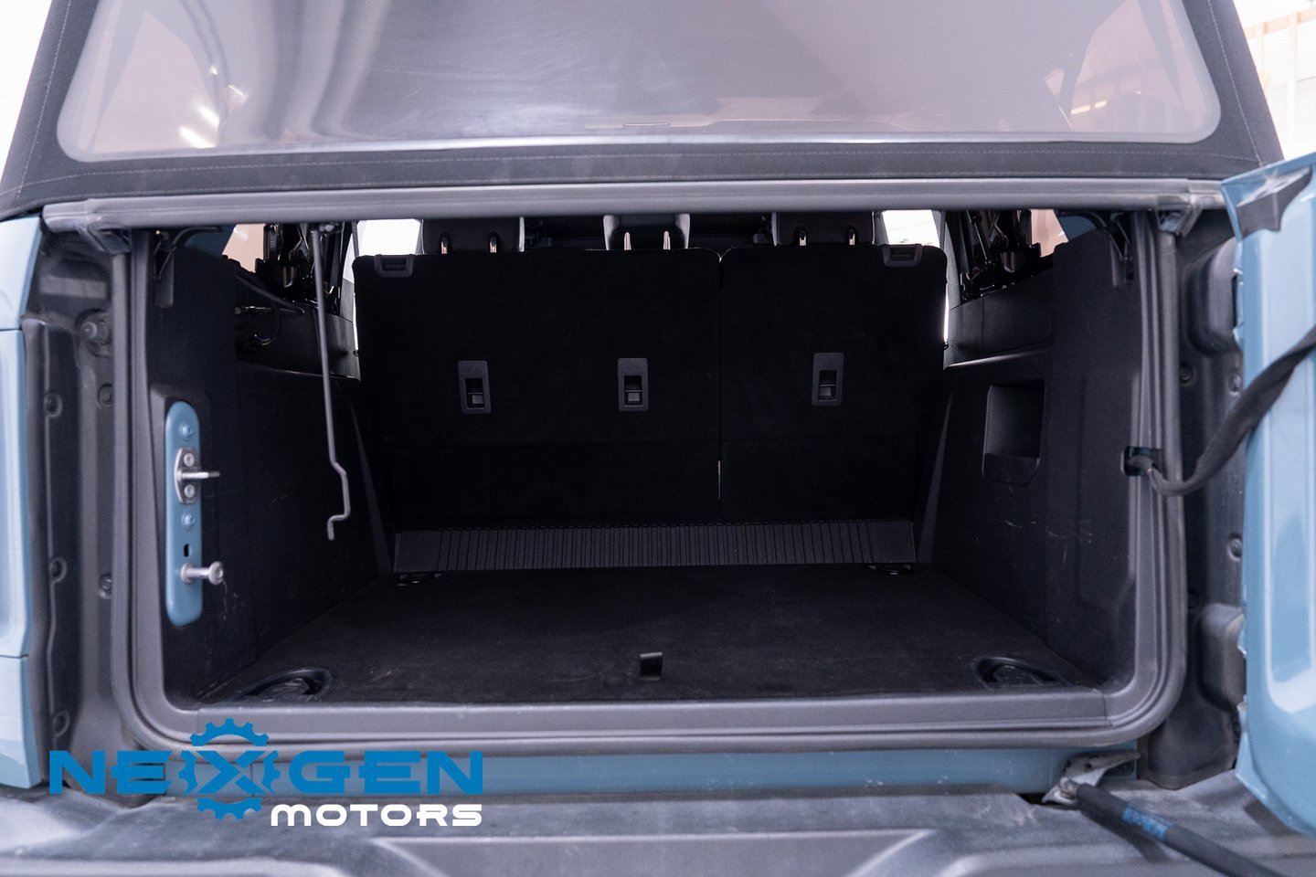 Used 2022 Ford Bronco Wildtrak image 39