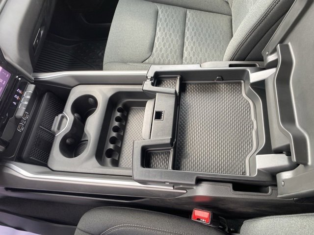 New 2026 RAM 1500 4x4 Crew Cab image 23
