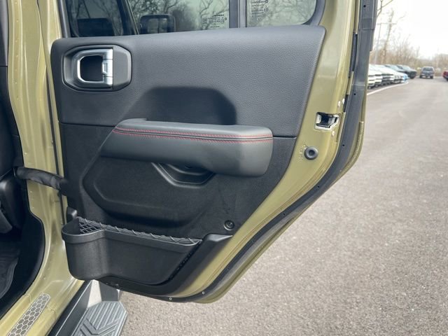 Used 2025 Jeep Wrangler Unlimited Rubicon w/ XTREMEE 35" Tire Package image 28