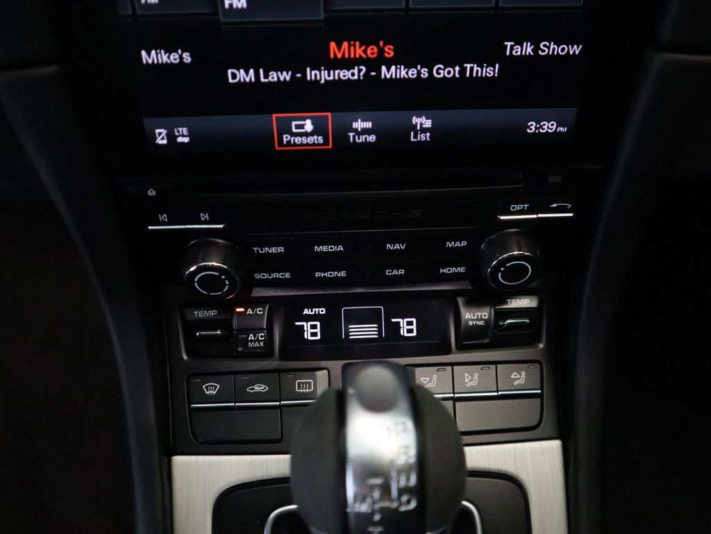 Used 2018 Porsche 911 GT3 image 58