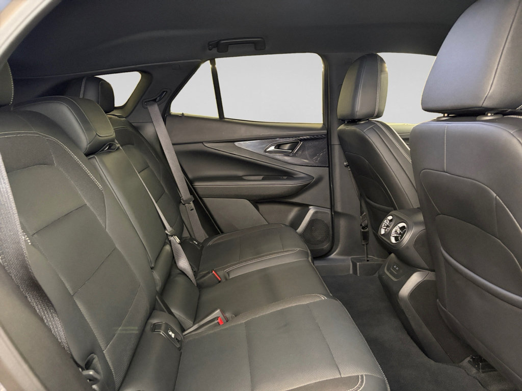 Used 2024 Chevrolet Blazer EV LT AWD/4WD image 23