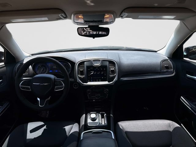 Used 2023 Chrysler 300 Touring w/ Sport Appearance Package RWD image 16