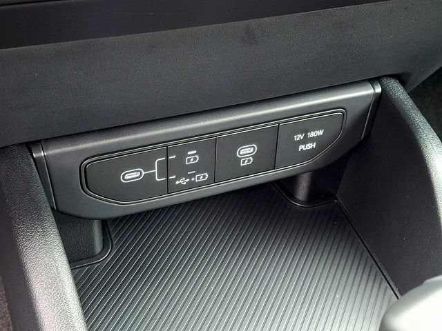 New 2026 Kia K4 FWD image 16