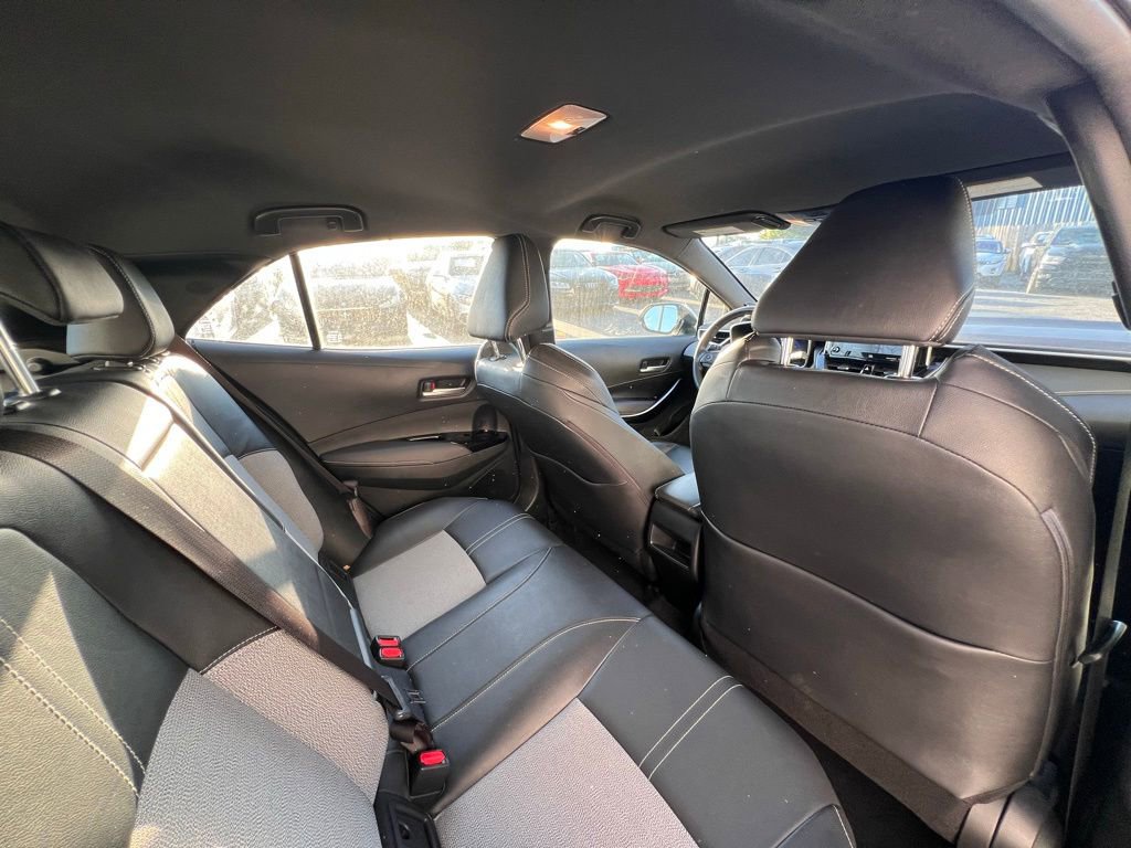 Used 2019 Toyota Corolla XSE FWD image 13
