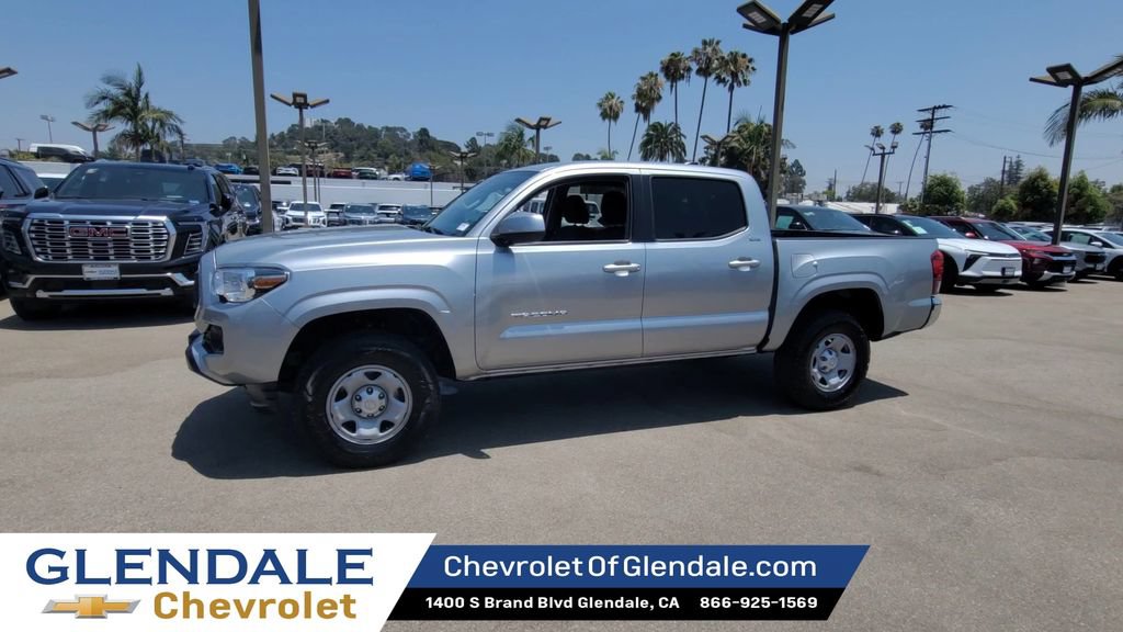 Used 2023 Toyota Tacoma SR5 RWD image 5