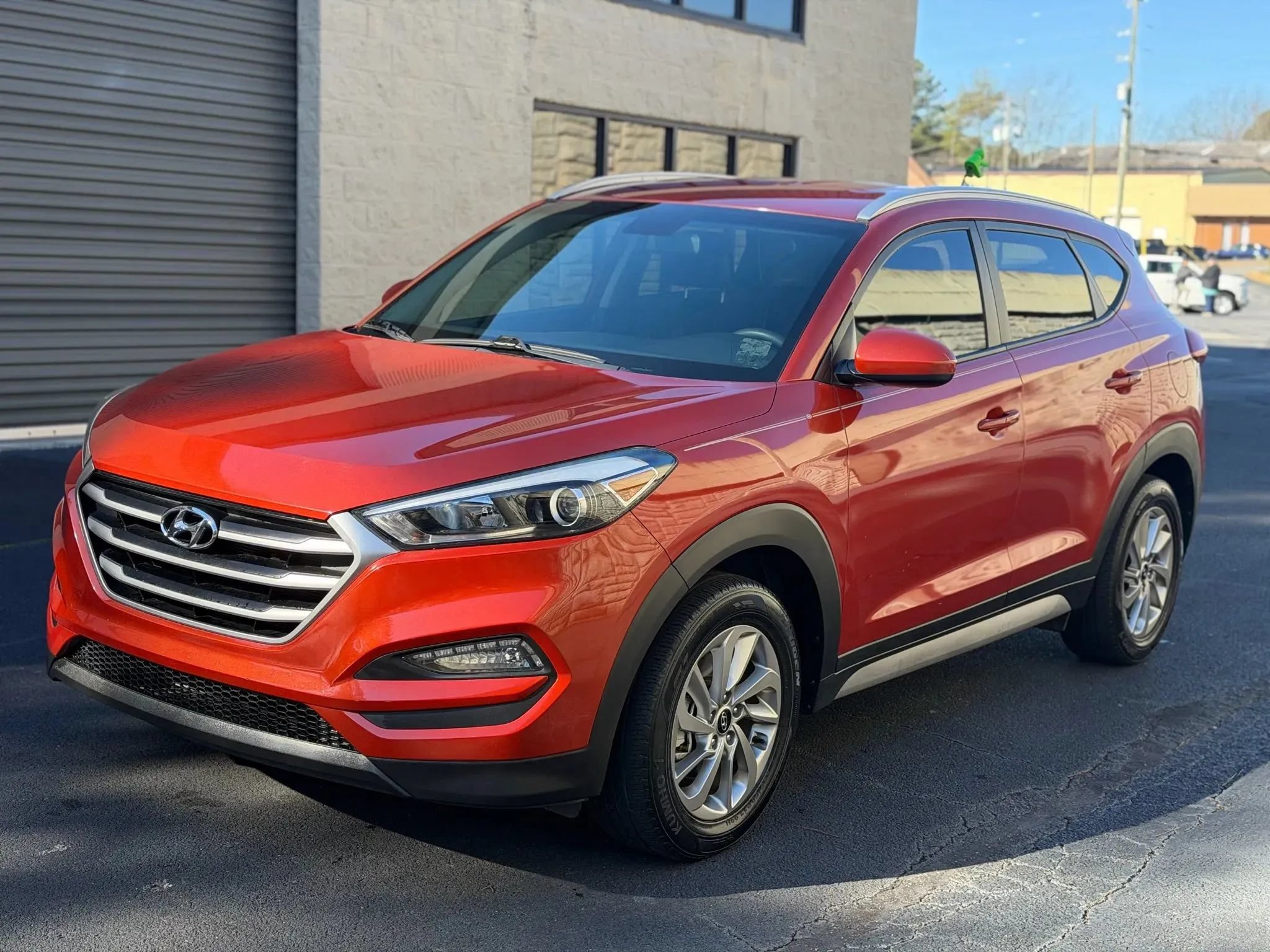 Used 2017 Hyundai Tucson SE FWD image 2