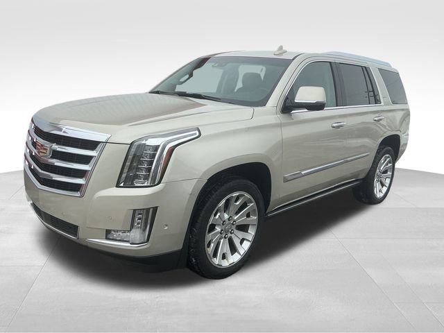 Used 2017 Cadillac Escalade Premium Luxury image 2