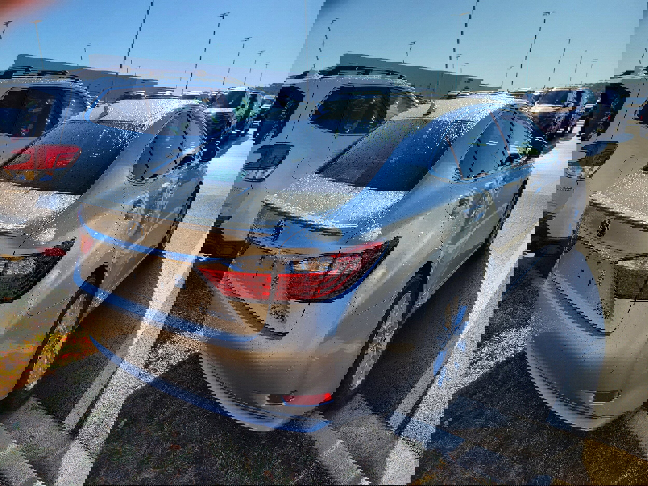 Used 2013 Lexus ES 300h image 6