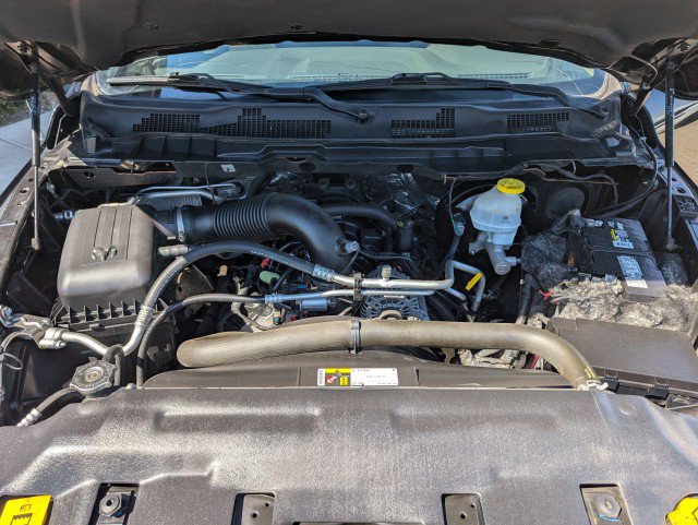 Used 2020 RAM 1500 Classic SLT w/ Luxury Group AWD/4WD image 30