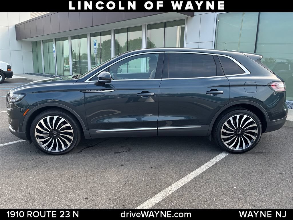 Certified 2023 Lincoln Nautilus Black Label AWD/4WD image 2