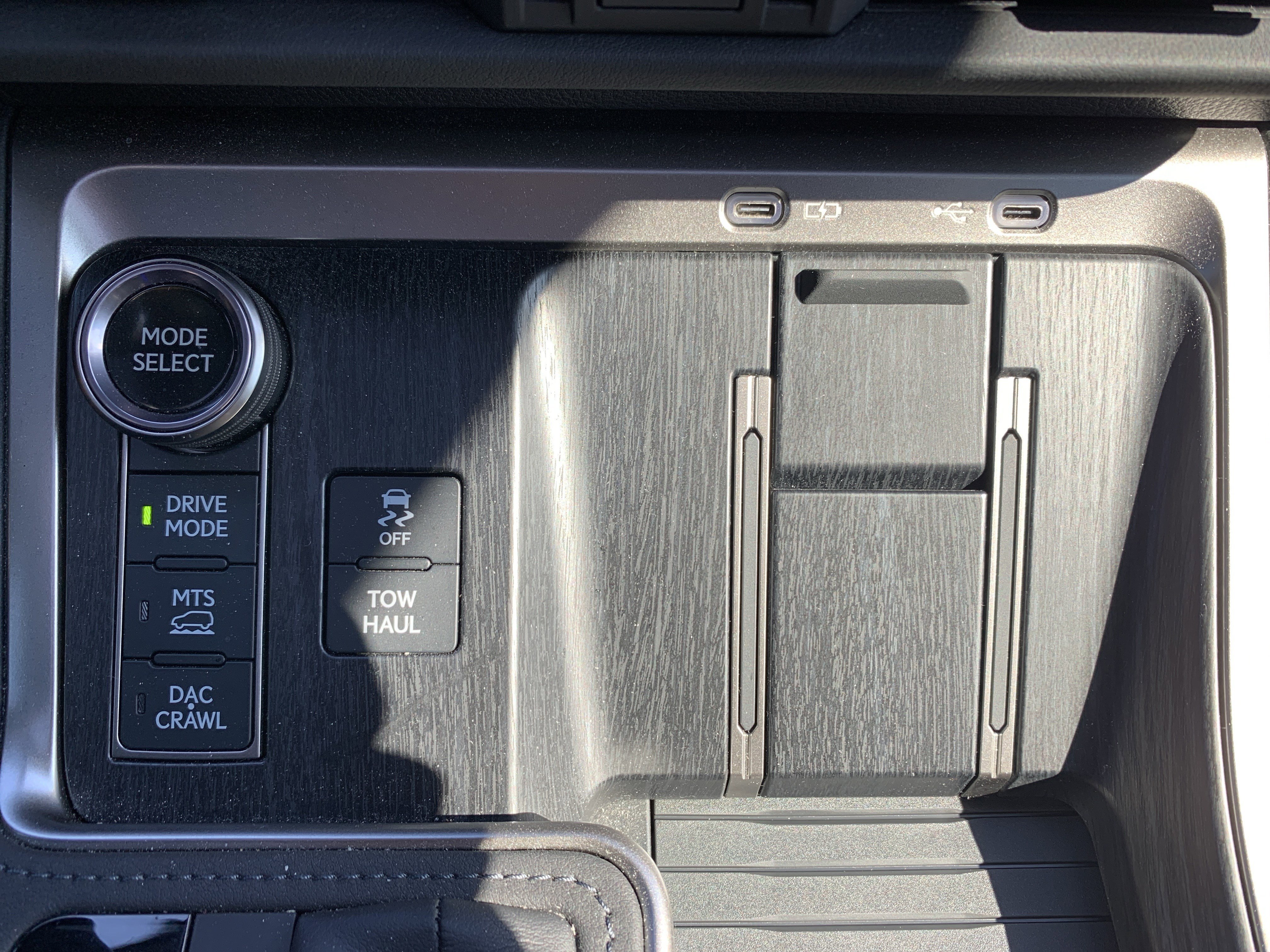 Used 2024 Lexus GX 550 image 29