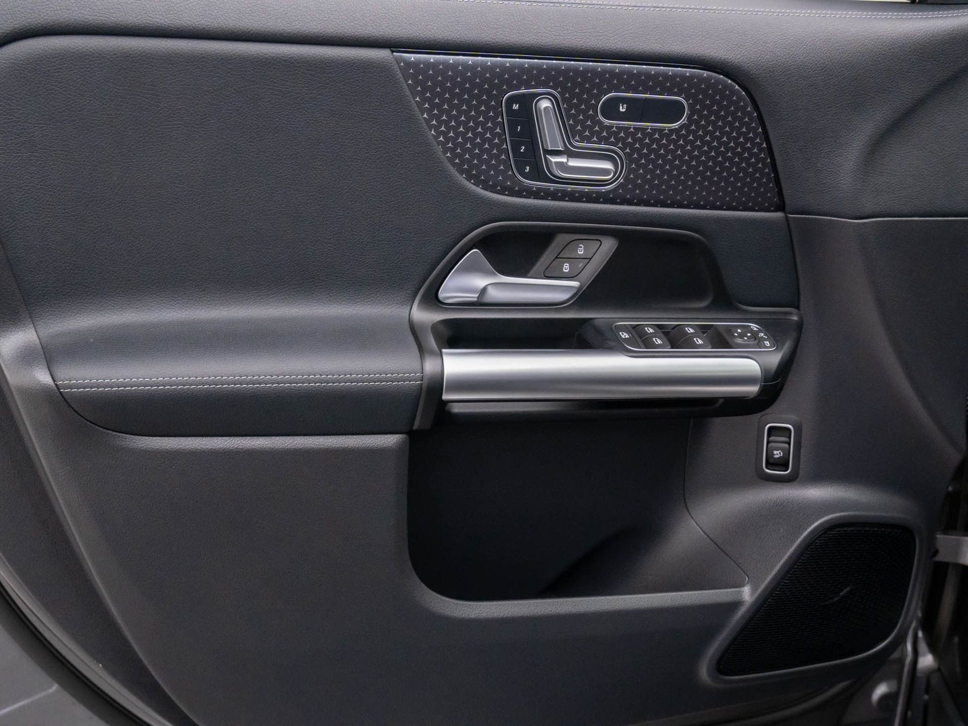 New 2026 Mercedes-Benz GLA 250 4MATIC image 14