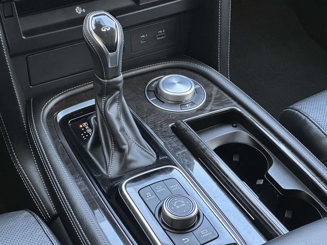 Used 2024 INFINITI QX80 Luxe w/ Cargo Package image 23