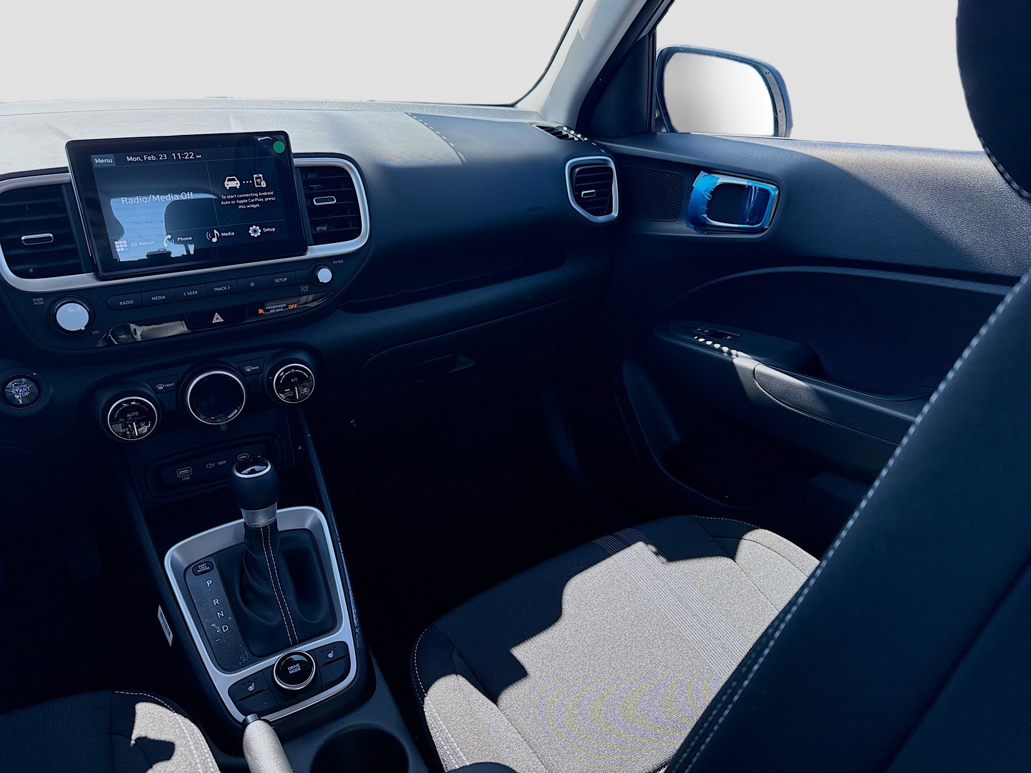 New 2026 Hyundai Venue SEL image 16