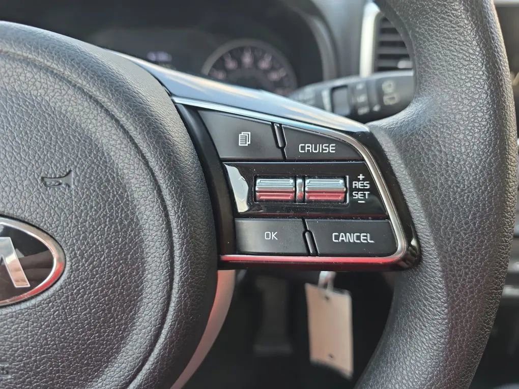 Used 2022 Kia Sportage LX image 18
