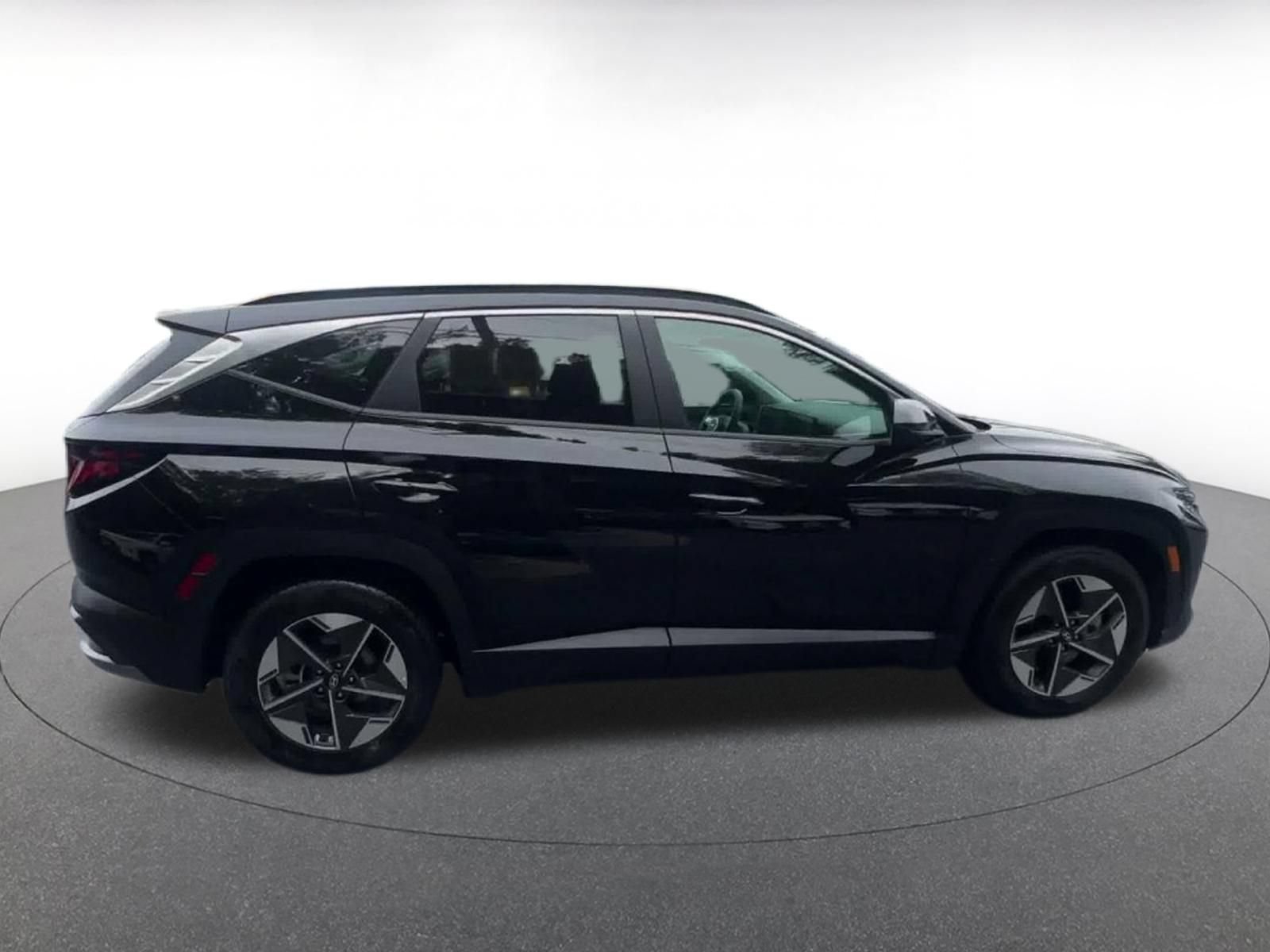 Used 2026 Hyundai Tucson SEL Plus FWD image 15