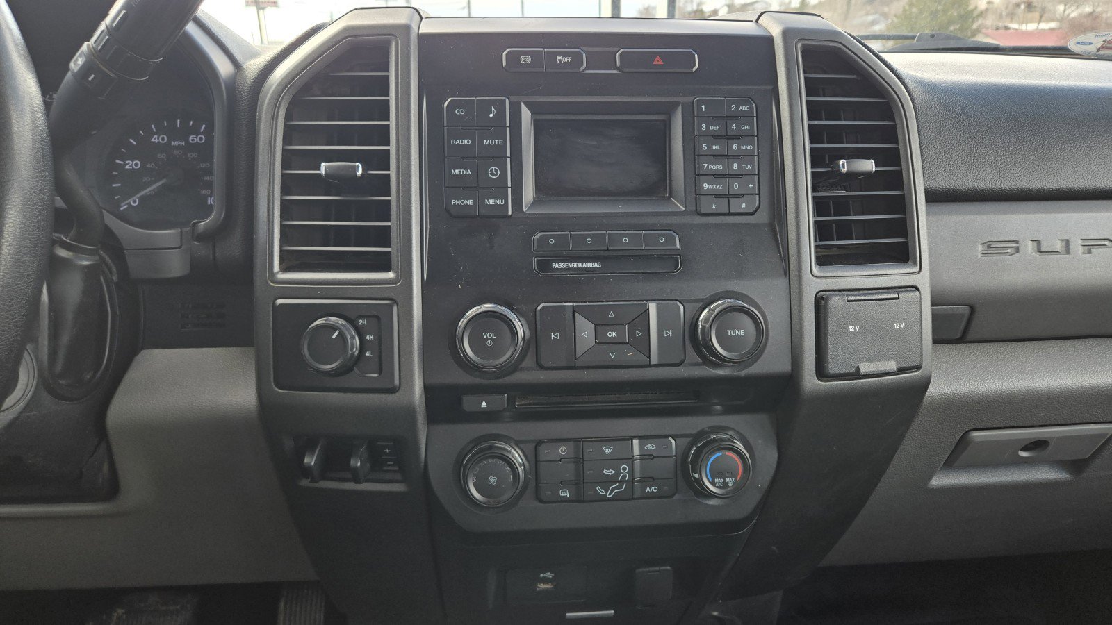 Used 2018 Ford F350 XL w/ Power Equipment Group image 15