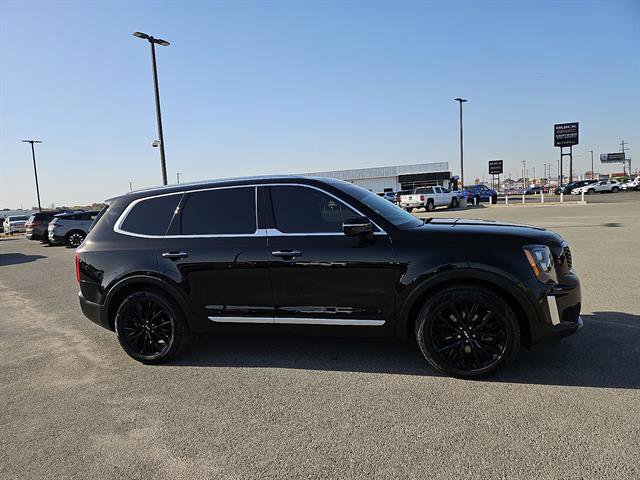 Used 2022 Kia Telluride SX w/ SX Prestige Package image 5