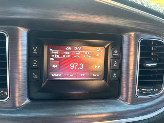 Used 2017 Dodge Charger SE RWD image 16