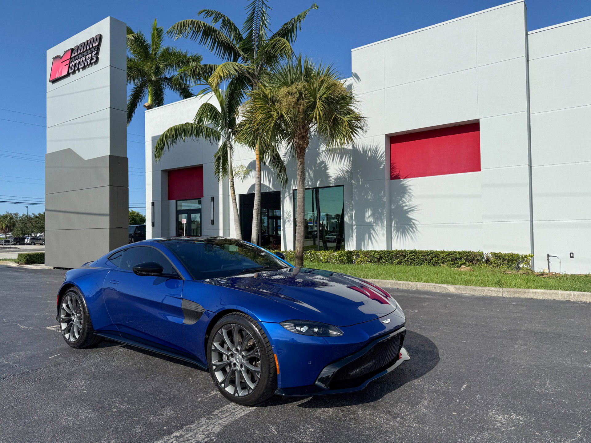 Used 2019 Aston Martin V8 Vantage Coupe