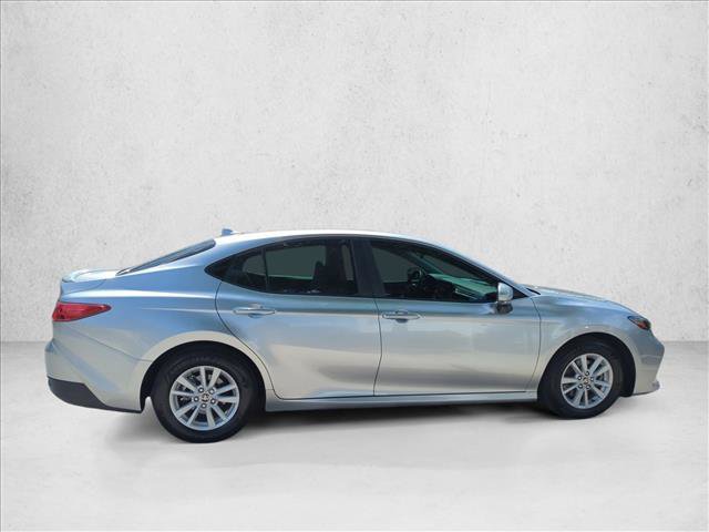 Used 2026 Toyota Camry LE w/ Convenience Package FWD image 4