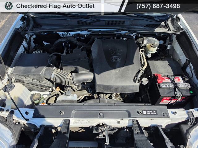 Used 2018 Toyota Tacoma TRD Sport image 15