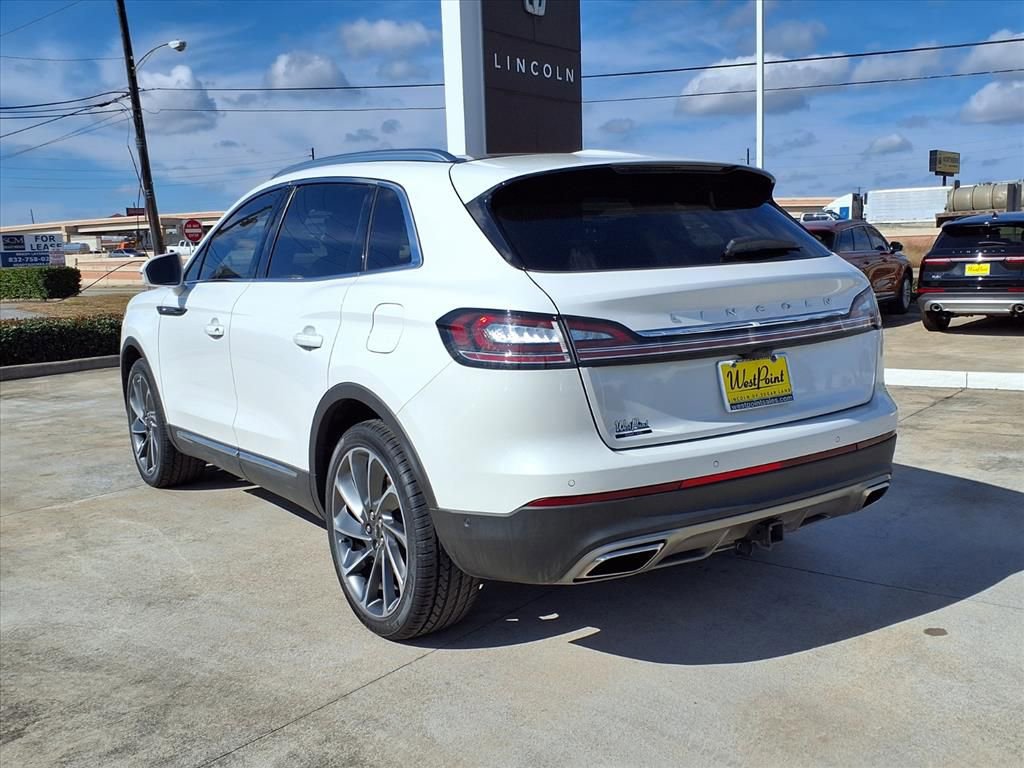 Used 2022 Lincoln Nautilus Reserve w/ Equipment Group 202A AWD/4WD image 3