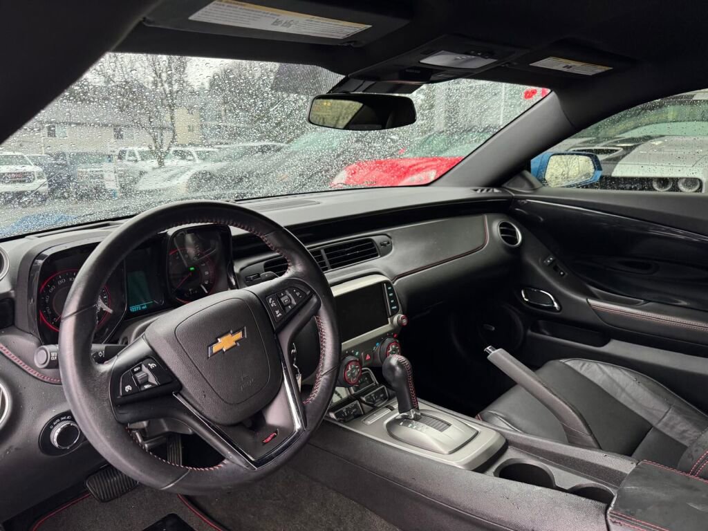 Used 2013 Chevrolet Camaro SS w/ Hot Wheels Special Edition image 13
