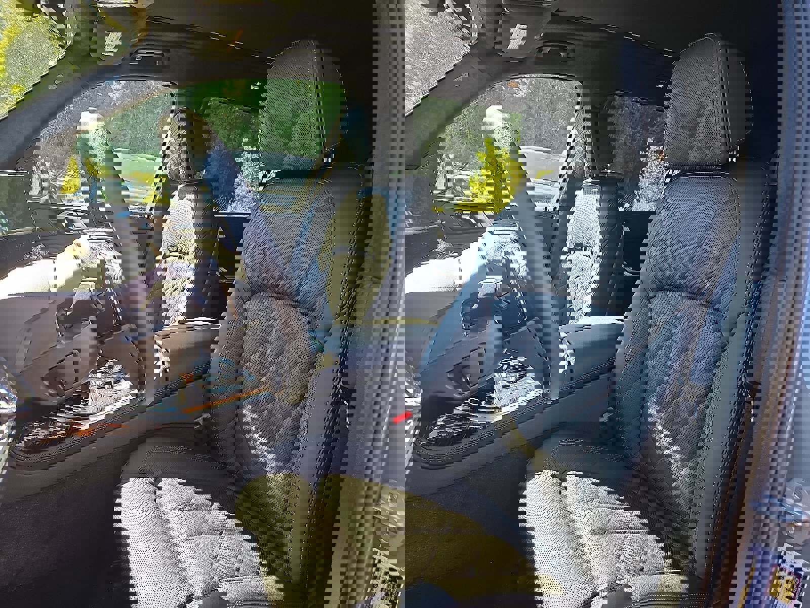 Used 2026 BMW X7 xDrive40i w/ Premium Package image 6