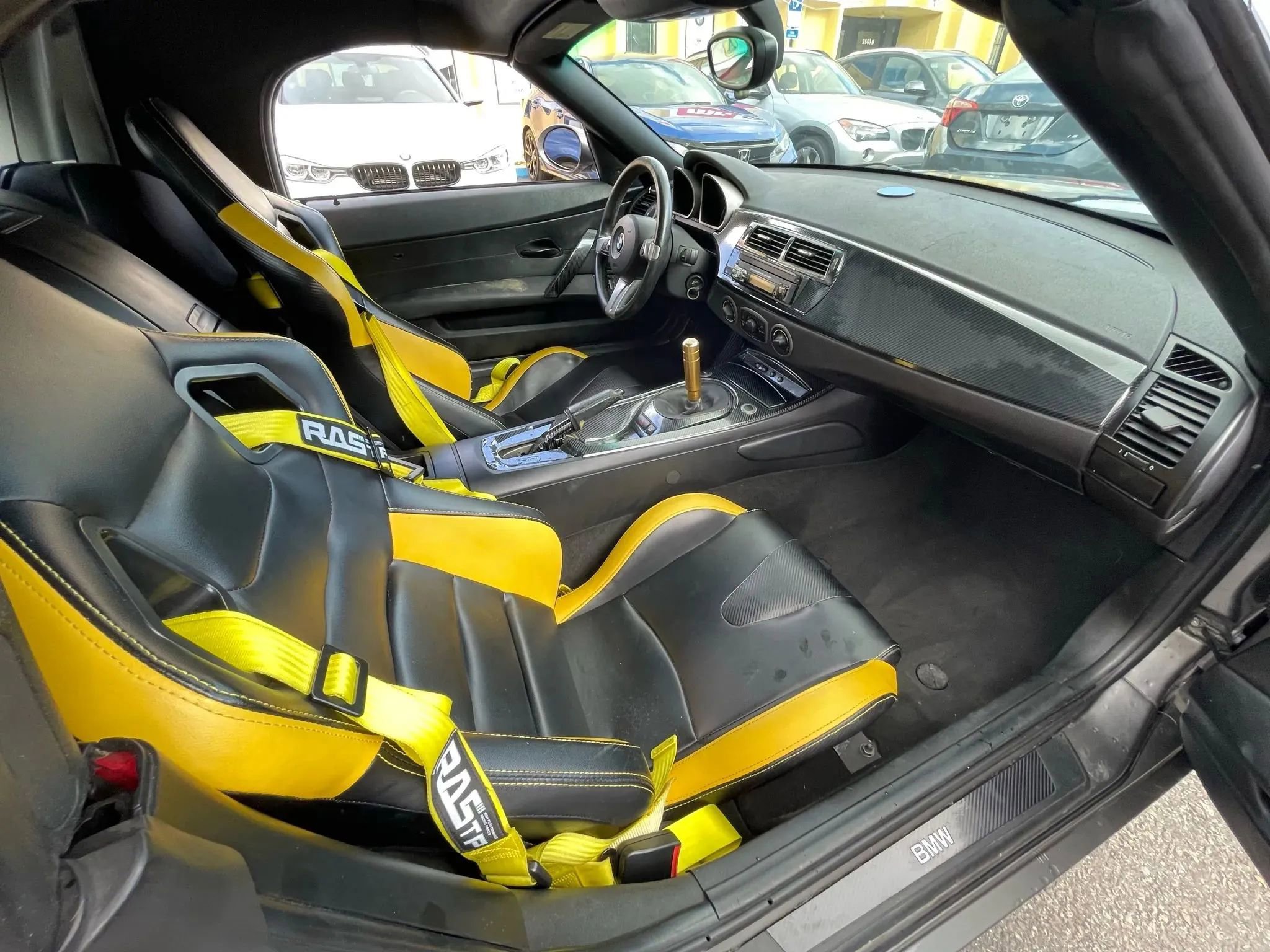 Used 2003 BMW Z4 2.5i RWD image 25