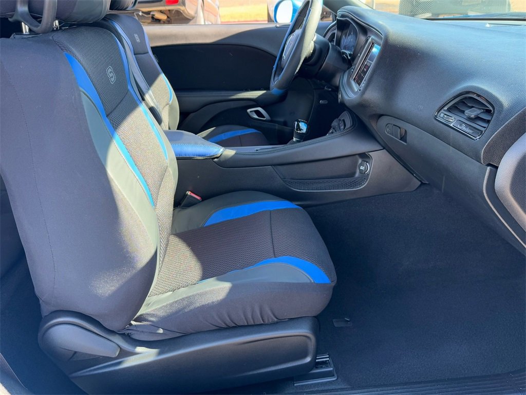 Used 2023 Dodge Challenger SXT w/ Blacktop Package image 16