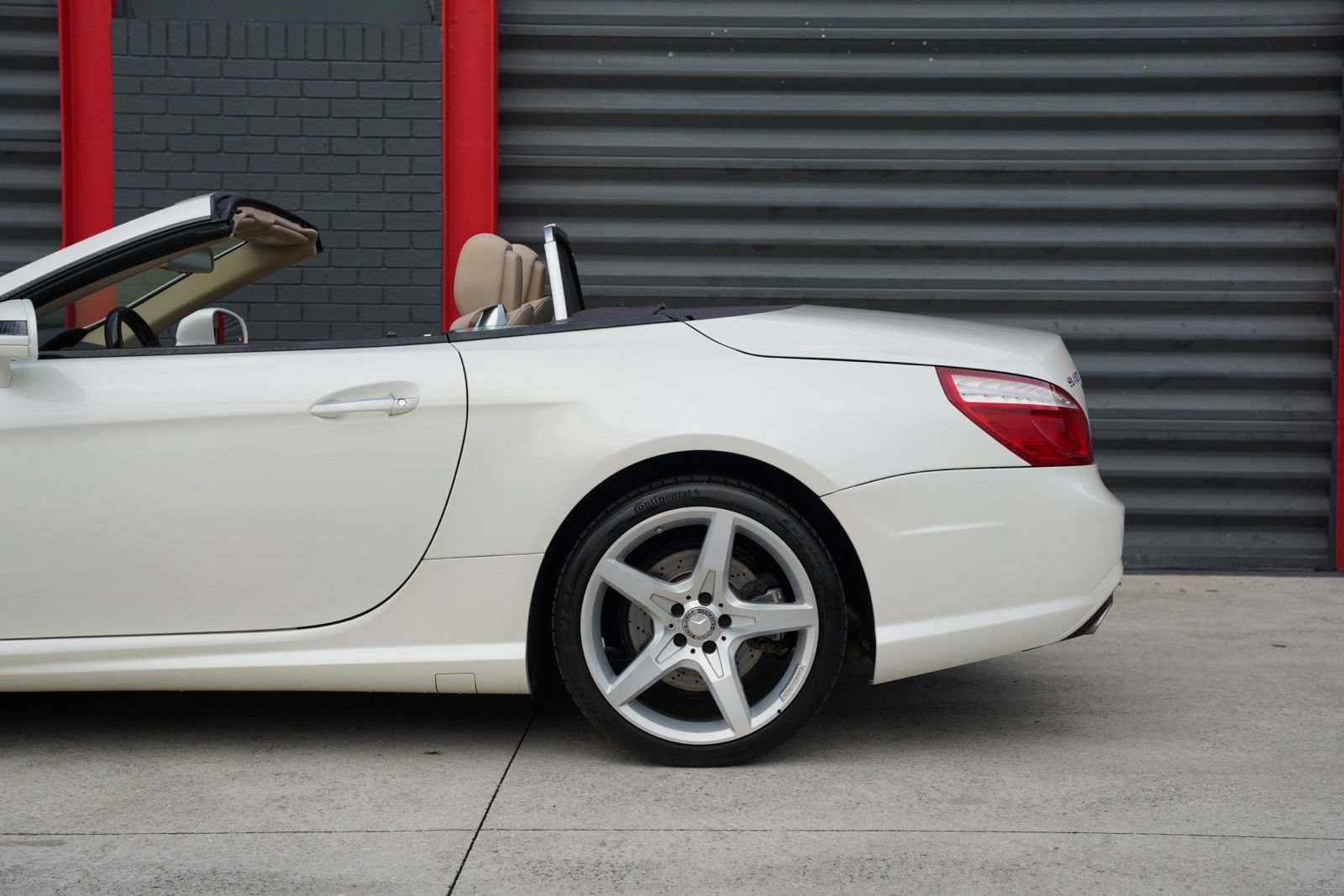 Used 2016 Mercedes-Benz SL 400 image 15