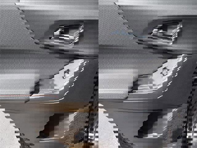 New 2026 Chevrolet Equinox RS w/ Convenience Package III image 33