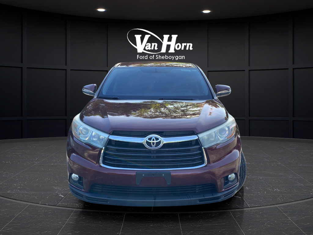 Used 2016 Toyota Highlander Plus AWD/4WD image 2