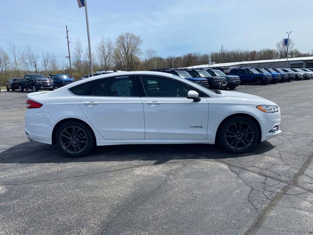 Used 2018 Ford Fusion SE w/ Equipment Group 601A FWD image 13