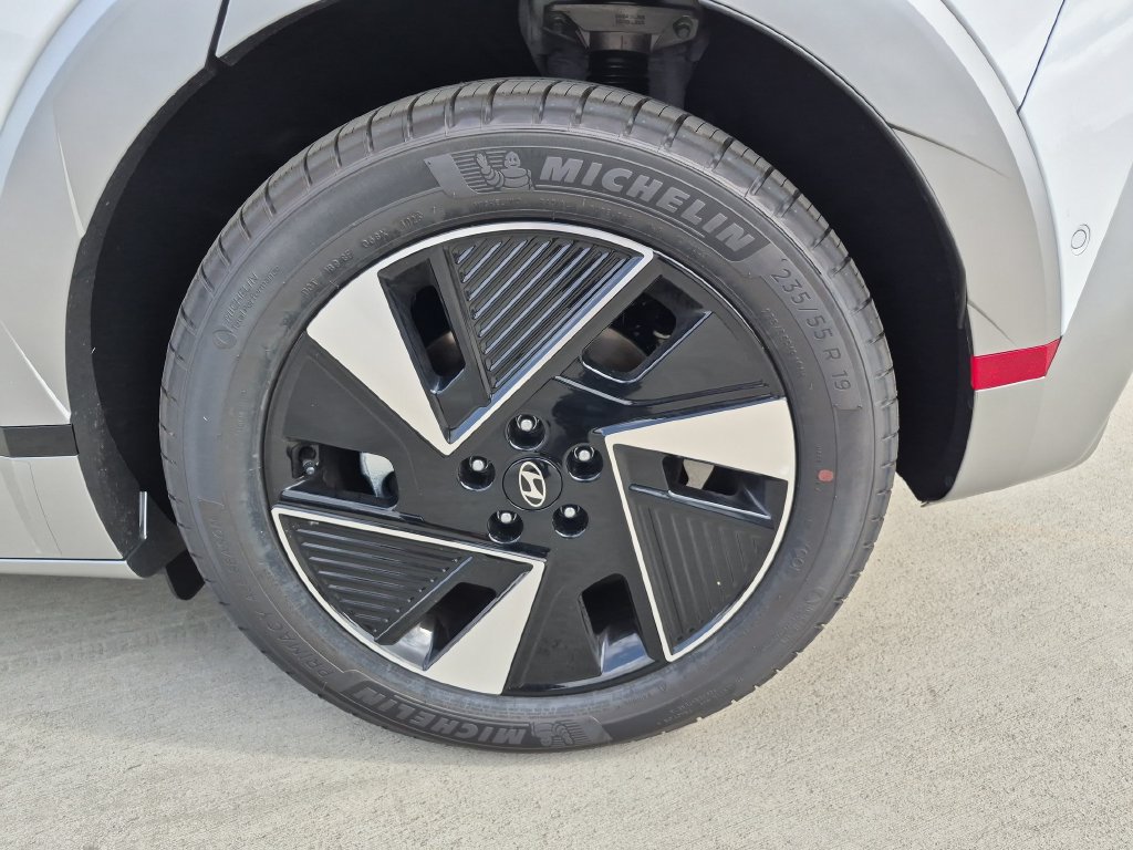 New 2026 Hyundai Ioniq 5 Limited RWD image 11