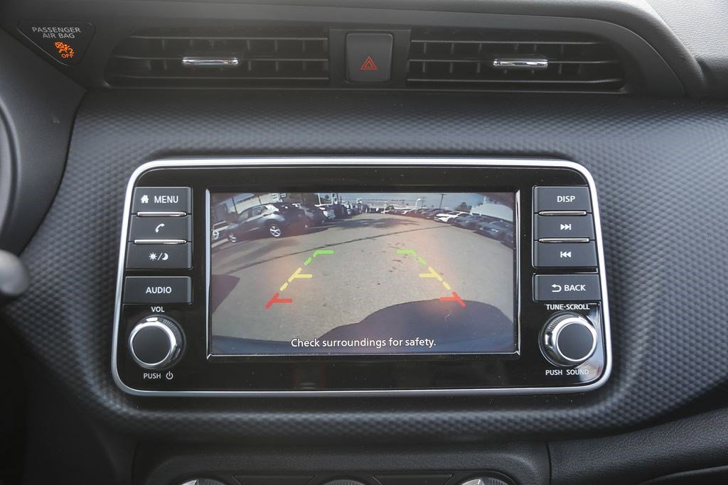 Certified 2025 Nissan Kicks Play S image 23