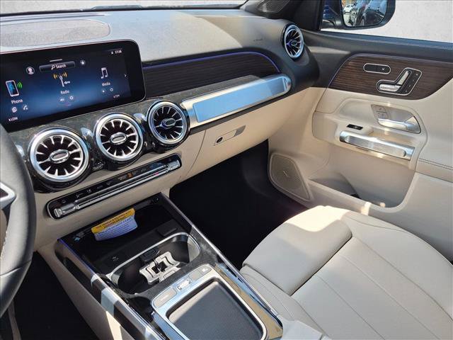 New 2026 Mercedes-Benz GLB 250 4MATIC image 14