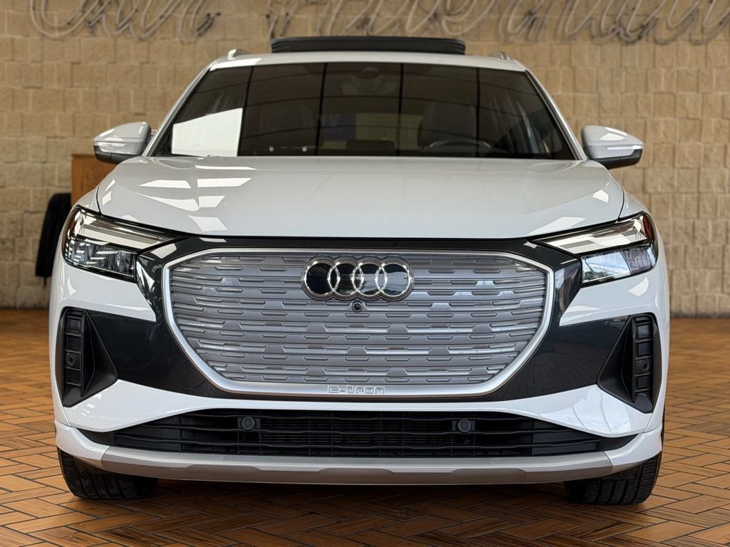 Used 2023 Audi Q4 e-tron Premium Plus w/ Premium Plus RWD image 3