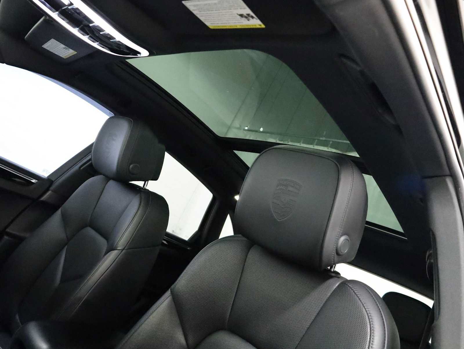 Used 2020 Porsche Macan GTS AWD/4WD image 19