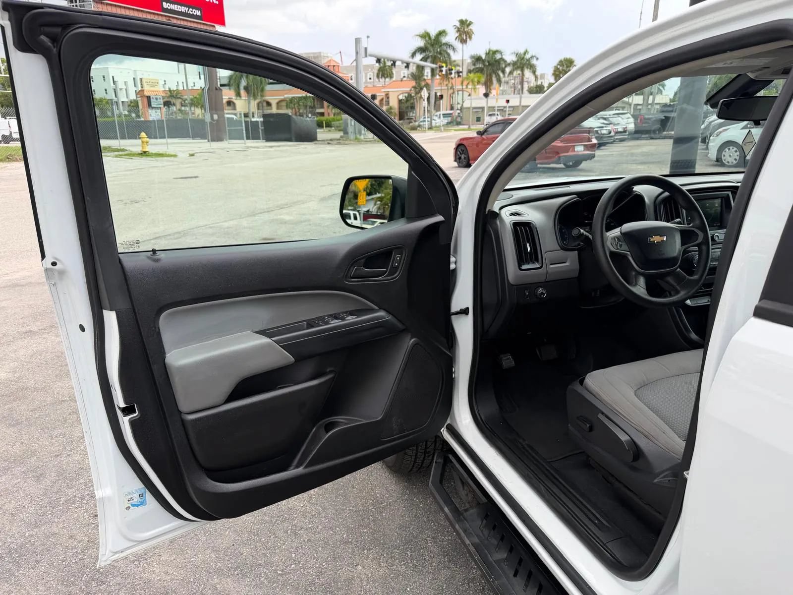 Used 2019 Chevrolet Colorado W/T w/ WT Convenience Package RWD image 10