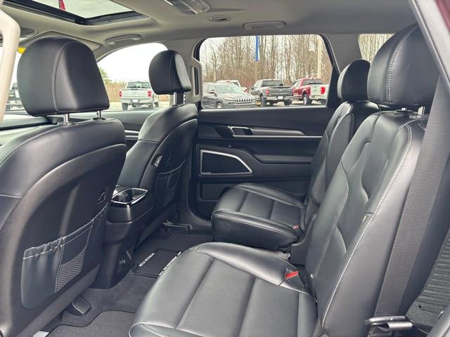 Used 2022 Kia Telluride S AWD/4WD image 11