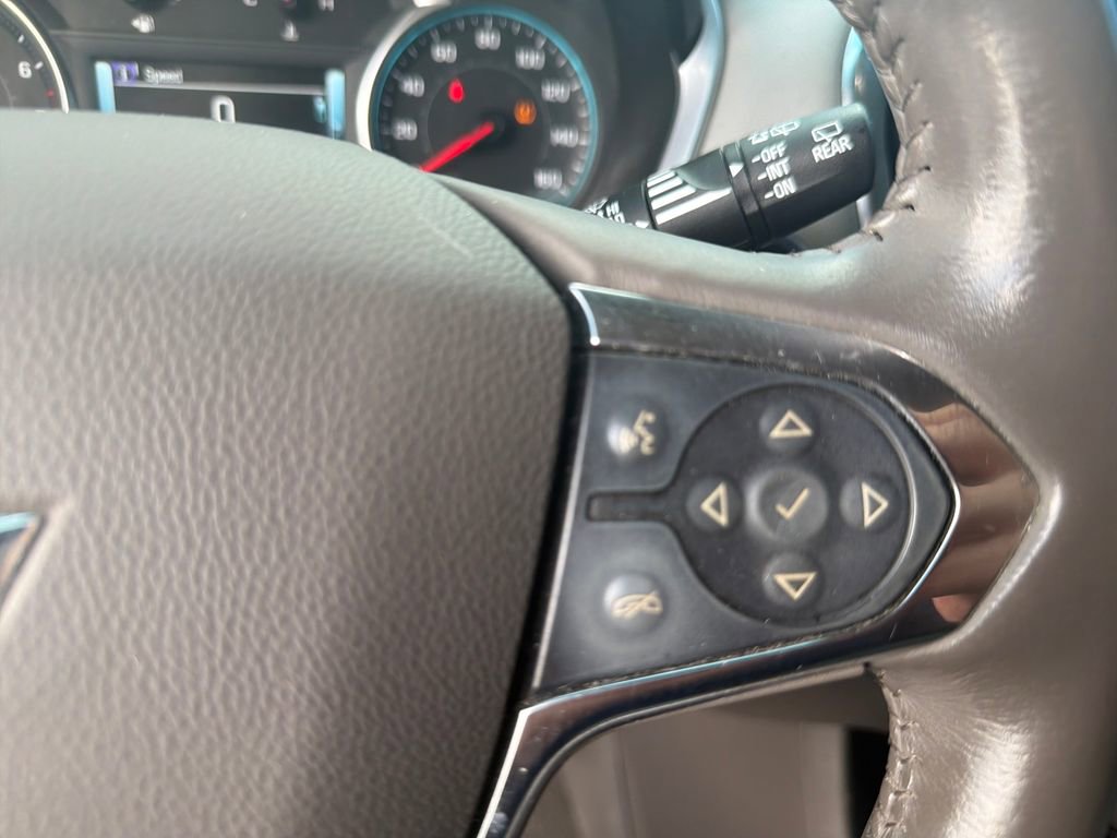 Used 2018 Chevrolet Traverse LT FWD image 24