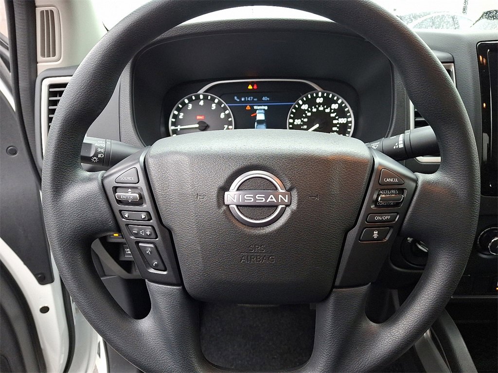 Used 2024 Nissan Frontier SV w/ Technology Package image 19