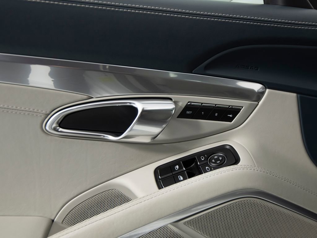 Certified 2017 Porsche 911 Carrera 4S image 19