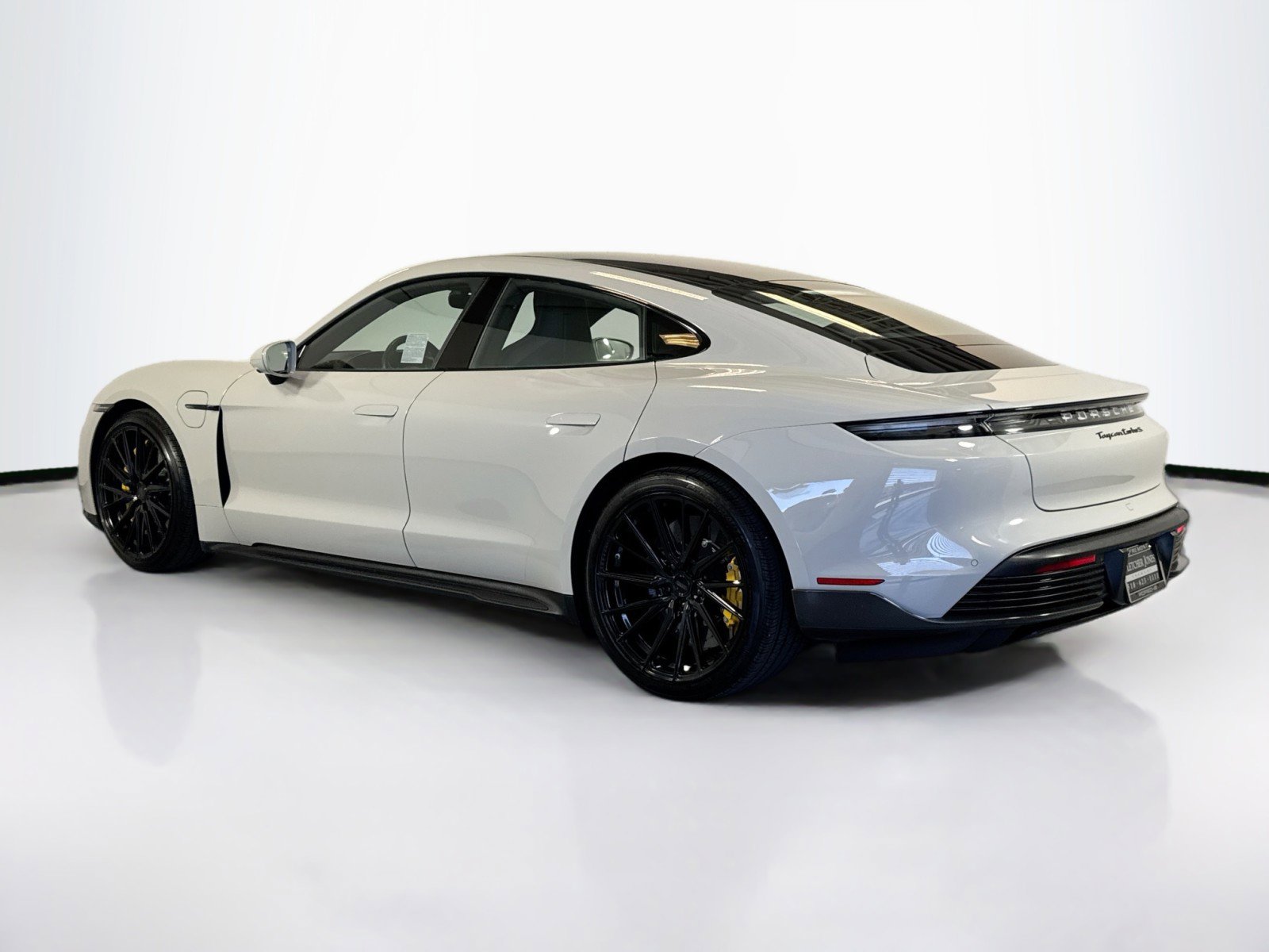 Used 2021 Porsche Taycan Turbo AWD/4WD image 3