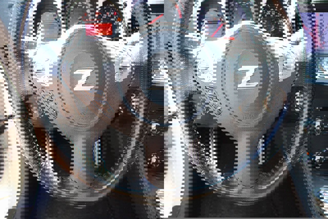 Used 2020 Nissan 370Z Touring Sport image 10